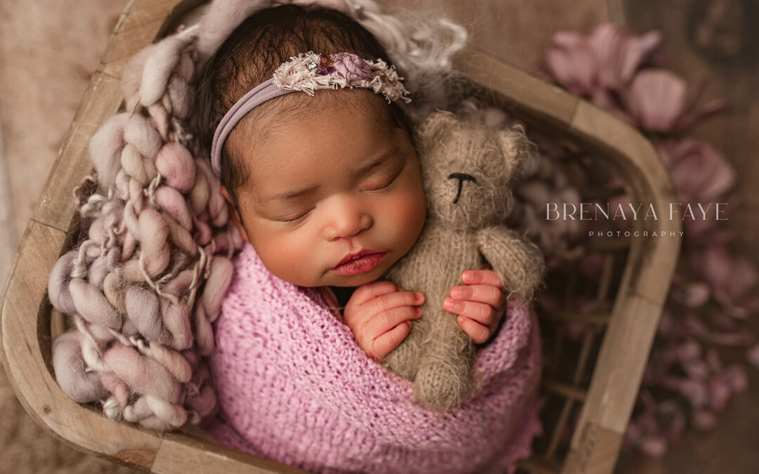 How to Prepare for a Studio Newborn Photoshoot-Step-by-Step Guide