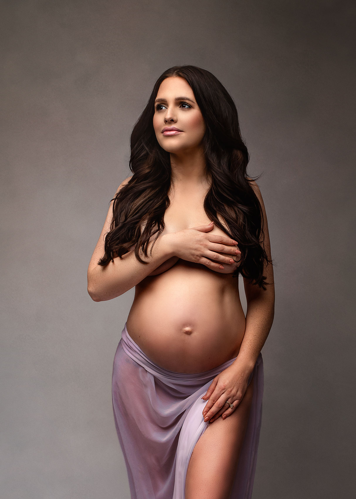 omaha maternity photogrpaher, fine art maternity portraits, lincoln ne maternity photoshoot, fabric maternity, kansas city maternity photography